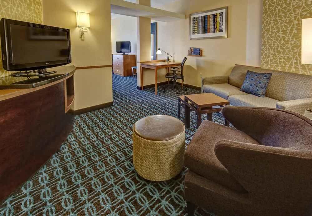 Fairfield Inn & Suites By Marriott Oklahoma City Nw Expressway/Warr Acres Exterior foto